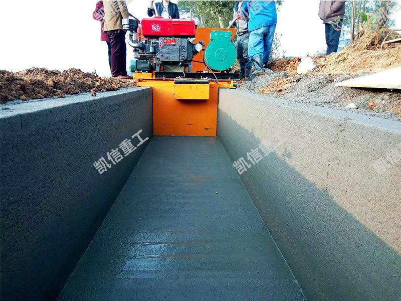 現澆矩形滑模成型機